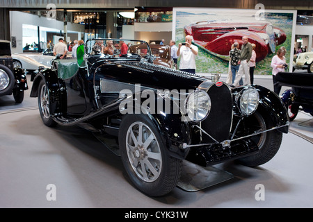 1931 Bugatti Type 54 Roadster au le Musée Automobile Mullin à Oxnard en Californie. Banque D'Images