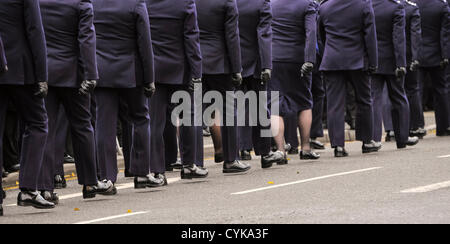 6 novembre 2012, Cookstown, en Irlande du Nord. Une garde d'honneur, comprisingat les funérailles d'officier de la prison David Black, qui a été assassiné pendant la conduite au travail last jeudi matin. Banque D'Images