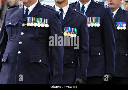 6 novembre 2012, Cookstown, en Irlande du Nord. Garde d'honneur au cours de l'enterrement d'officier de la prison David Black, qui a été assassiné pendant la conduite au travail last jeudi matin. Banque D'Images