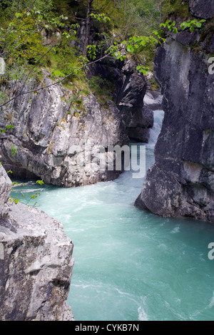 Valle de Ordesa ; Pyrénées ; Espagne ; gorge Banque D'Images