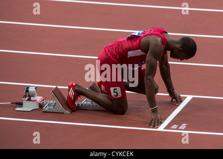 Michael Tinsley (USA) qui se font concurrence sur le 400 m haies en demi-finale des Jeux Olympiques d'été, Londres 2012 Banque D'Images