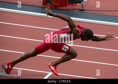Michael Tinsley (USA) qui se font concurrence sur le 400 m haies en demi-finale des Jeux Olympiques d'été, Londres 2012 Banque D'Images