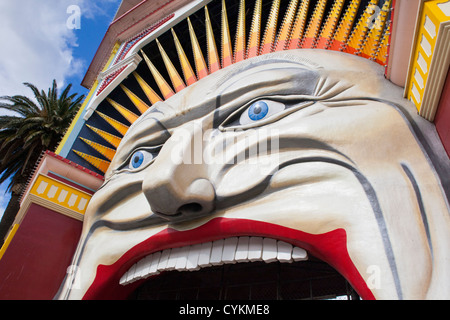 Luna park à st kilda melbourne est propre manèges forains. Banque D'Images