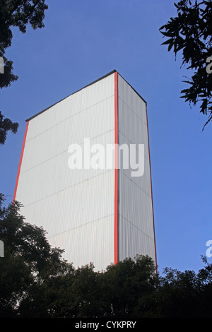 Le type d'Ascenseur Parking Tower (Speedy Parking System), Inde Banque D'Images