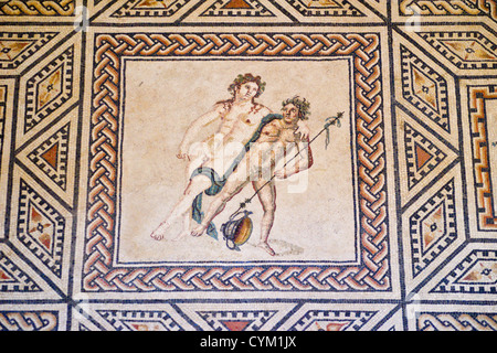 Détail de la mosaïque de Dionysos montrant deux satyres, musée romain germanique-, Cologne, Köln, Nordrhein-Westfalen, Allemagne Banque D'Images