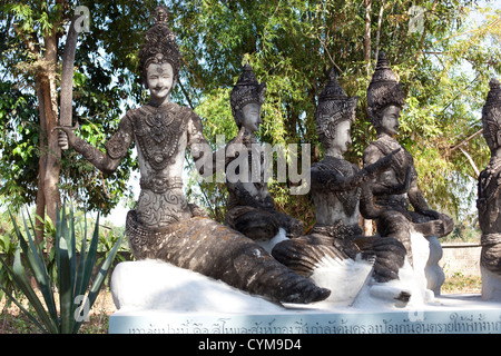 La Thaïlande, la sculpture dans la Sala Kaew Ku sculpture park Banque D'Images