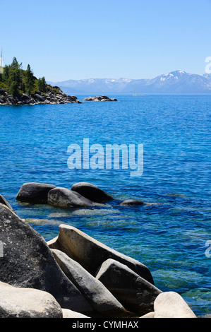 Lake Tahoe - Crystal Bay, du sable près de Port. Banque D'Images