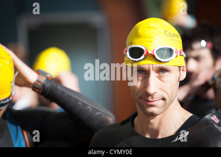 - Prendre part à l'Whitlingham 2012 Triathlon - Norwich, Norfolk, UK Banque D'Images