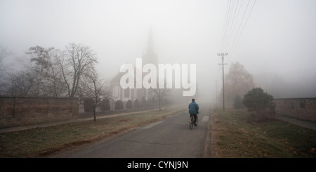 Matin dans le village de Budisava Banque D'Images