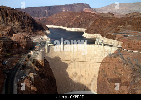 Le Barrage Hoover, situé dans le Black Canyon de la rivière Colorado, à la frontière entre l'Arizona et du Nevada, USA. Banque D'Images