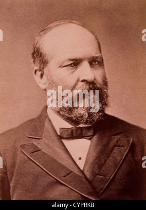 James A. Garfield (1831-1881), 20e président des États-Unis, assassiné le 2 juillet 1881, d'albumen photographie, vers 1880 Banque D'Images