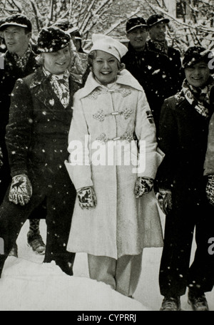 Sonja Henie, la patineuse artistique, à 1936, les Jeux Olympiques d'hiver de Garmisch-Partenkirchen, Allemagne Banque D'Images