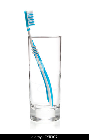 Brosse à dents bleu en verre. Isolé sur fond blanc Banque D'Images