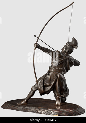 Un Archer à genoux, Japon, Meiji bronze d'époque avec des détails finement gravés et ciselés. Figure d'un samouraï à genoux portant un do(cuirass) et tenant un yumi entièrement dessiné. Les vêtements à la décoration très hablée sont ornés d'un motif mon récurrent. Un wakizashi dépassant de la courroie. Flèche ajustée avec pointe large et perçage en forme de cœur. Sur le côté, une cartouche avec la signature gravée 'Kiumitsu'. Sur la base associée de bois sombre. Hauteur du bronze sans arc 28.5 cm,historique,historique,19e siècle,japonais,asiatique,Asie,extrême-Orient,objet,objec,droits-supplémentaires-Clearences-non disponible Banque D'Images