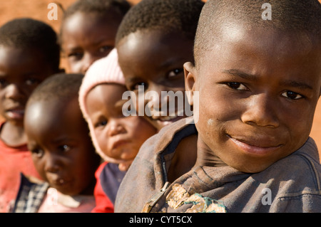 Les enfants en banlieue nord, Lichinga, Mozambique Banque D'Images