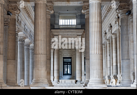 Bruxelles - Juin 22 : Neoclasical vestiubule palais de justice le 22 juin 2012 à Bruxelles. Banque D'Images