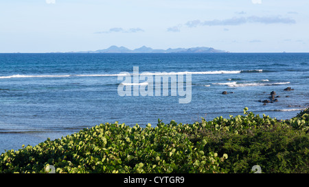 Vue sur St Barth St Barth ou de St Martin à la Baie de l'Embouchure Banque D'Images