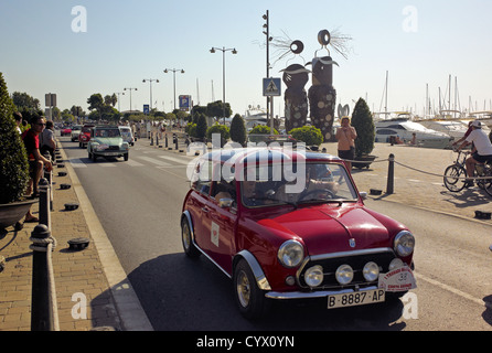 -Cambrils Gold Coast- voitures classiques, Tarragone, Catalogne, Espagne. Banque D'Images