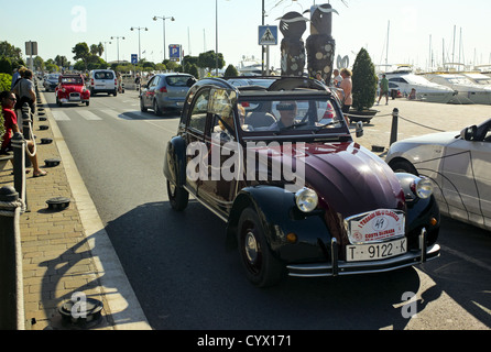 -Cambrils Gold Coast- voitures classiques, Tarragone, Catalogne, Espagne. Banque D'Images