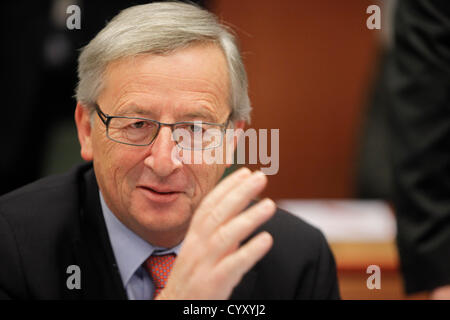 12 Nov 2012 - Bruxelles (Belgique) - Le Premier Ministre du Luxembourg et président de l'Eurogroupe, Jean-Claude Juncker en photo lors d'une réunion de l'Eurogroupe. Credit : BERNAL REVENIR/ Alamy live news. Banque D'Images