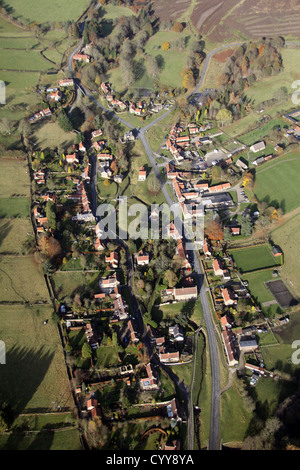 Vue aérienne de Hutton-le-Hole village près de Pickering, North Yorkshire Banque D'Images