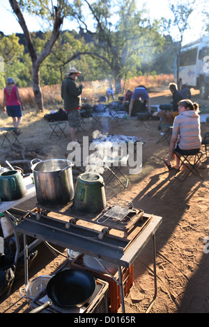 Petit-déjeuner au camp. De Kimberley, en Australie occidentale. Banque D'Images