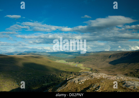 Glen Lui de mauvais Creag an t-Seabhaig, Derry, Cairngorm Aberdeenshire Banque D'Images