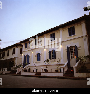 Immobilier à Luang Prabang au Laos dans l'Indochine en Extrême-Orient Asie du sud-est. Billet d'architecture Banque D'Images