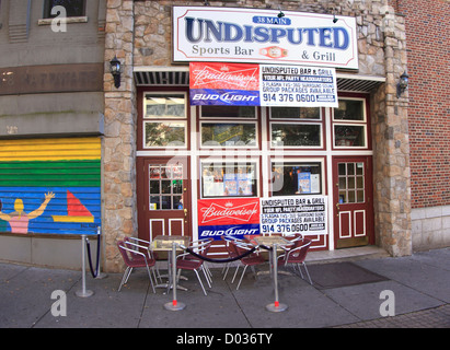 Sports bar Yonkers, New York Banque D'Images