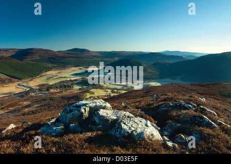 Braemar et la rivière Dee de la Corbett de Morrone, Aberdeenshire Banque D'Images