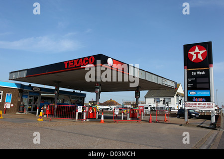 Une station service Texaco en photo fermé pour cause de manque de carburant, Peacehaven, East Sussex, UK. Banque D'Images