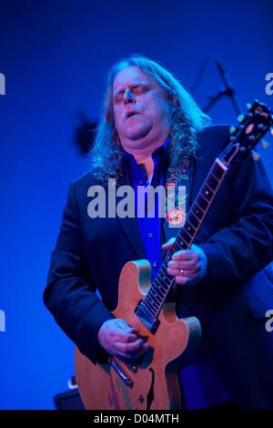 New York, USA. 15 novembre 2012. En présence de Warren Haynes pour 15e Samuel Waxman Cancer Research Foundation La collaboration, pour bénéficier d'un traitement curatif, Park Avenue Armory, New York, NY Le 15 novembre 2012. Photo par : Andres Otero/Everett Collection Banque D'Images