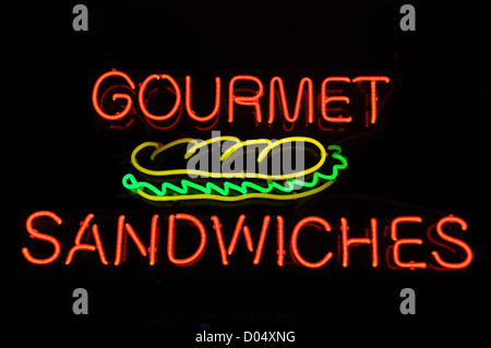 Sandwiches gastronomiques Neon Light Sign Banque D'Images