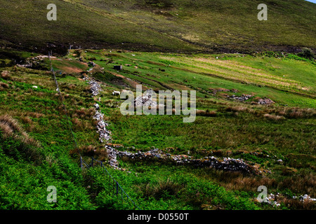 Vestiges de la village de crofts Suisnish près de Torrin Broadford Isle of Skye Ecosse Banque D'Images