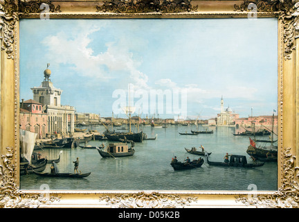 Le bassin de San Marco de le Canale della Giudecca par Canaletto (1679 - 1768) - La Wallace Collection Museum, Londres Banque D'Images