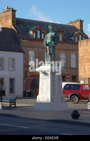 Annan War Memorial High Street Annan, Dumfries et Galloway, en Écosse. Dévoilé le 4 décembre, 1921. Banque D'Images