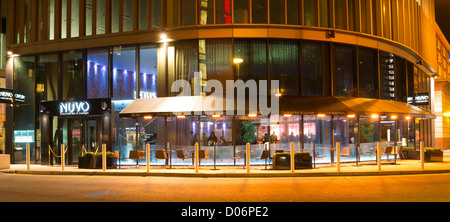 Nuvo bar à Brindleyplace, Birmingham Banque D'Images