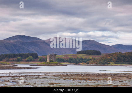 Le magnifique château de Stalker dans les Highands de l'Ecosse. Banque D'Images