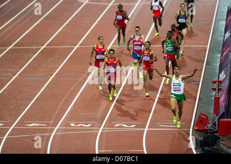 Taoufik Makhloufi (ALG) médaillé d'or dans l'épreuve du 1500m aux Jeux Olympiques d'été, Londres 2012 Banque D'Images