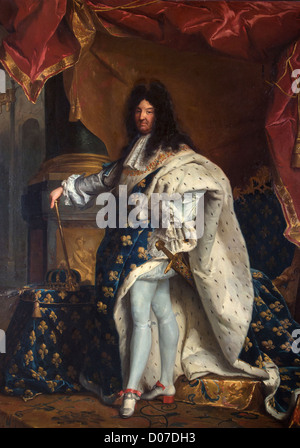 PORTRAIT LOUIS XIV (1638-1715) ROI DE FRANCE COSTUME MANTEAU COURONNEMENT DU CHÂSSIS BRAS FRANCE NAVARRE PEINTURE À PARTIR DE 1867 BASÉ SUR Banque D'Images