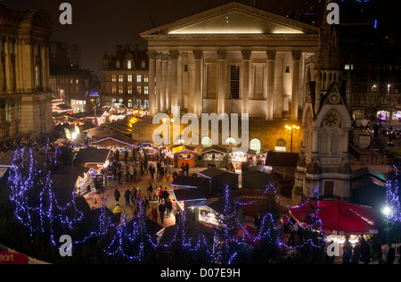 Le marché de Noël de Francfort Birmingham annuel.. C'est le plus grand marché de Noël en plein air au Royaume-Uni. Banque D'Images