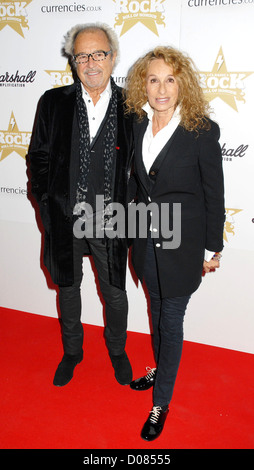 Mick Jones , au Classic Rock Roll de 2010 heures à l'RoundhouseArrivals Londres, Angleterre Banque D'Images