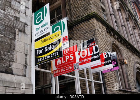 En vente, vendus et de faire signe à Liverpool. Banque D'Images