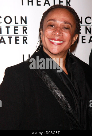 S. Epatha Merkerson Opening Night after party au Lincoln Center Theatre production Broadway de "un homme de couleur libre" Banque D'Images