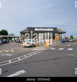 Un restaurant Mcdonald's, A2 Douvres Angleterre Banque D'Images