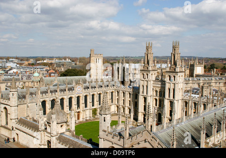 All Souls College de St Marys Tower Oxford Oxfordshire England UK Banque D'Images
