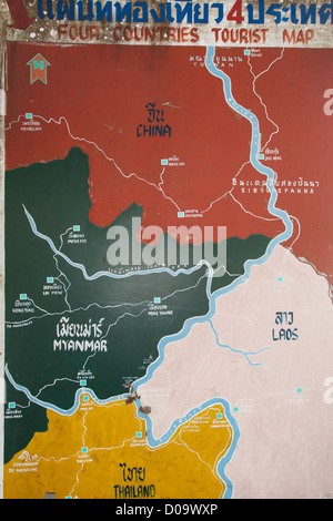 Carte montrant la région TRIANGLE D'OPIUM MONDIALE PRINCIPALE ZONE PRODUCTRICE DE FRONTIÈRES EN THAÏLANDE LAOS BIRMANIE ASIE THAÏLANDE VILLAGE Sop Ruak Banque D'Images