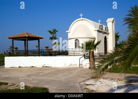 Eglise grecque orthodoxe de la baie de Nissi, près de Paphos Chypre nappa Banque D'Images