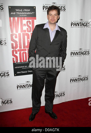 Tim Martin Gleason West Side Story Jouer Los Angeles Soirée d'ouverture lieu au Pantages Theatre de Hollywood, Californie - 01.12.10 Banque D'Images