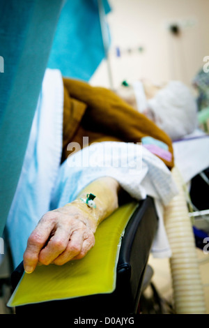 Reportage au centre de référence infections ostéo-articulaires (CRIOA) à Diaconesses Croix Saint Simon à Paris fosse septique Banque D'Images